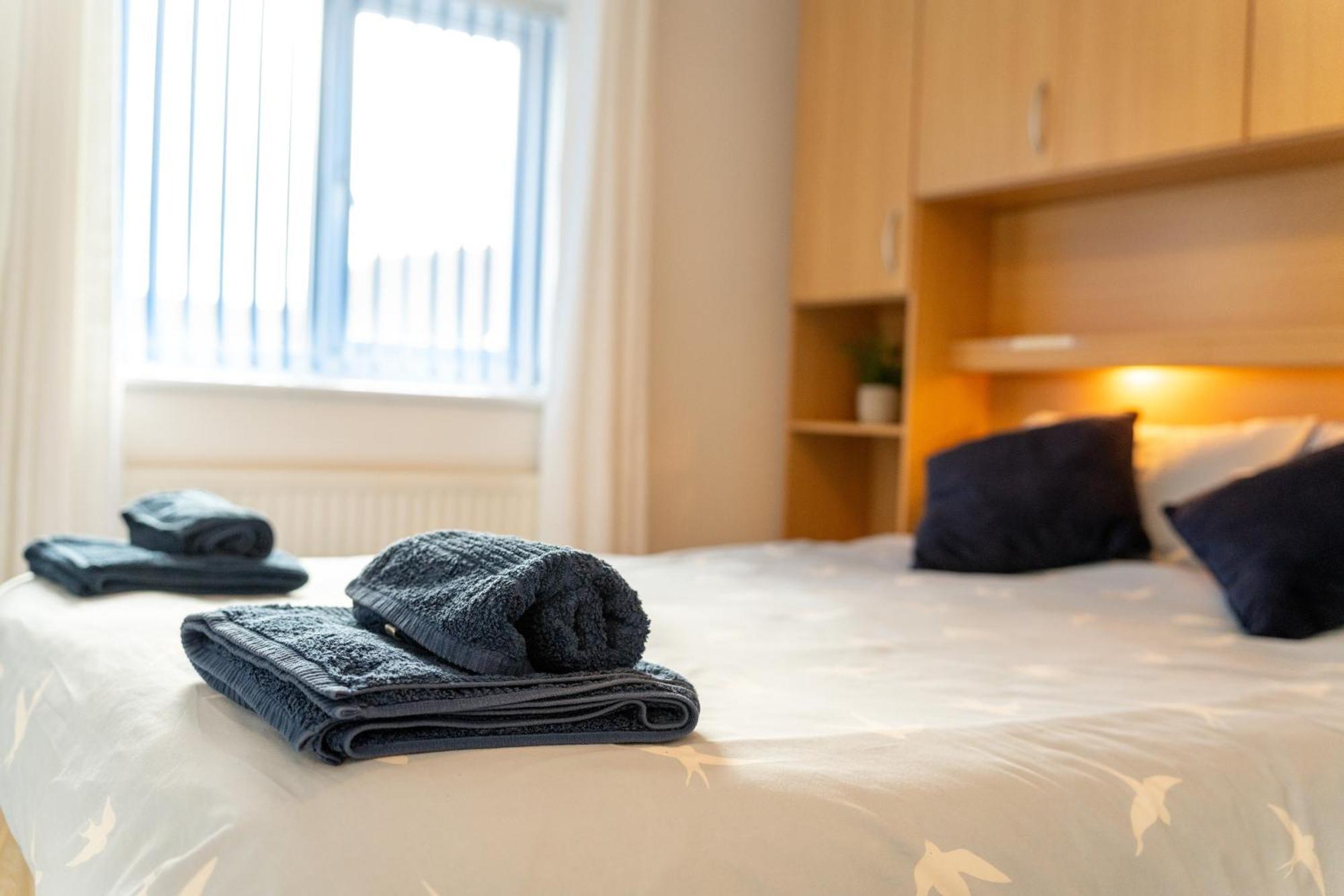 Comfortable And Spacious Superb Holiday Home In Llanelli, Dog Friendly Eksteriør bilde