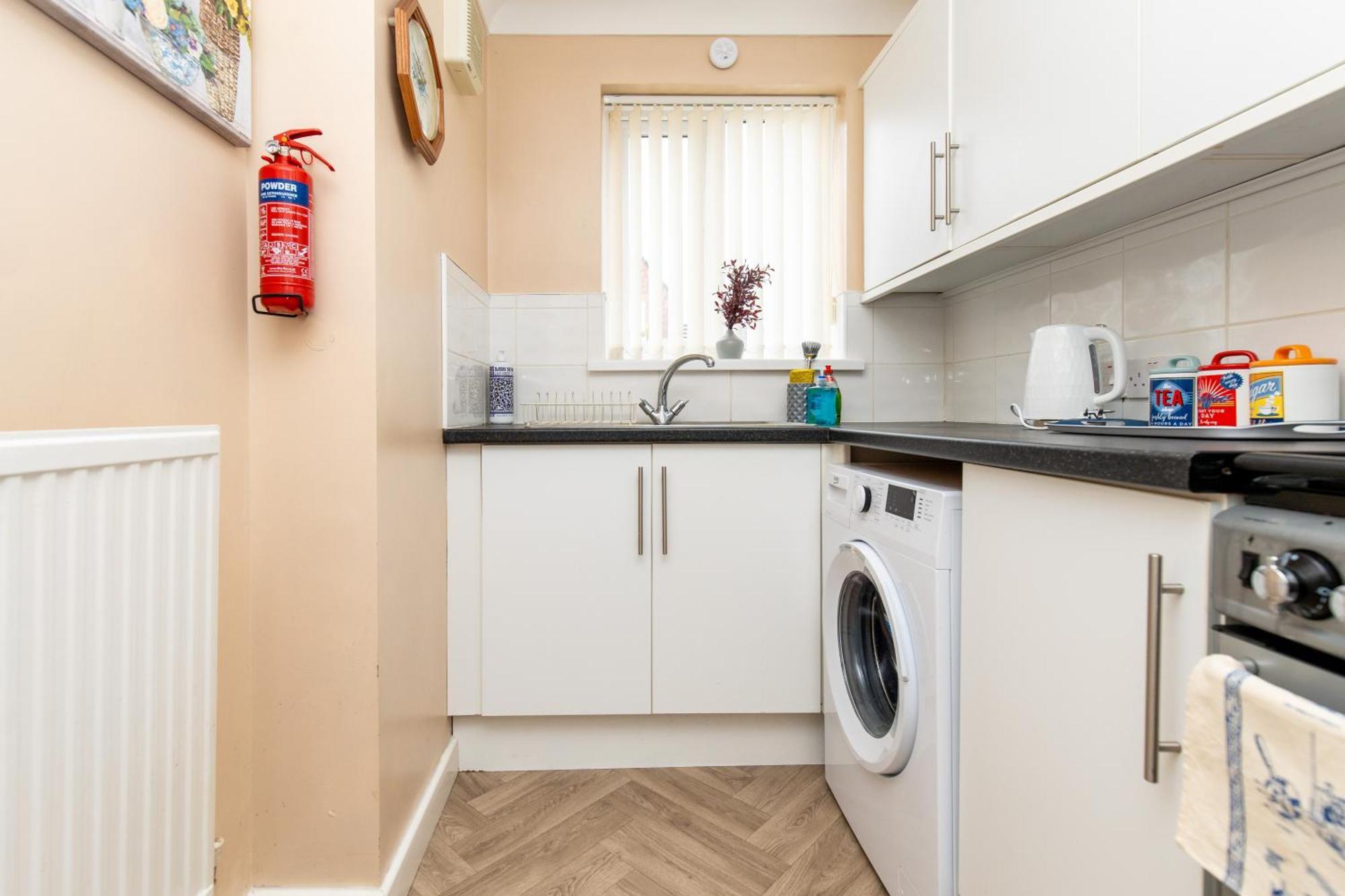 Comfortable And Spacious Superb Holiday Home In Llanelli, Dog Friendly Eksteriør bilde