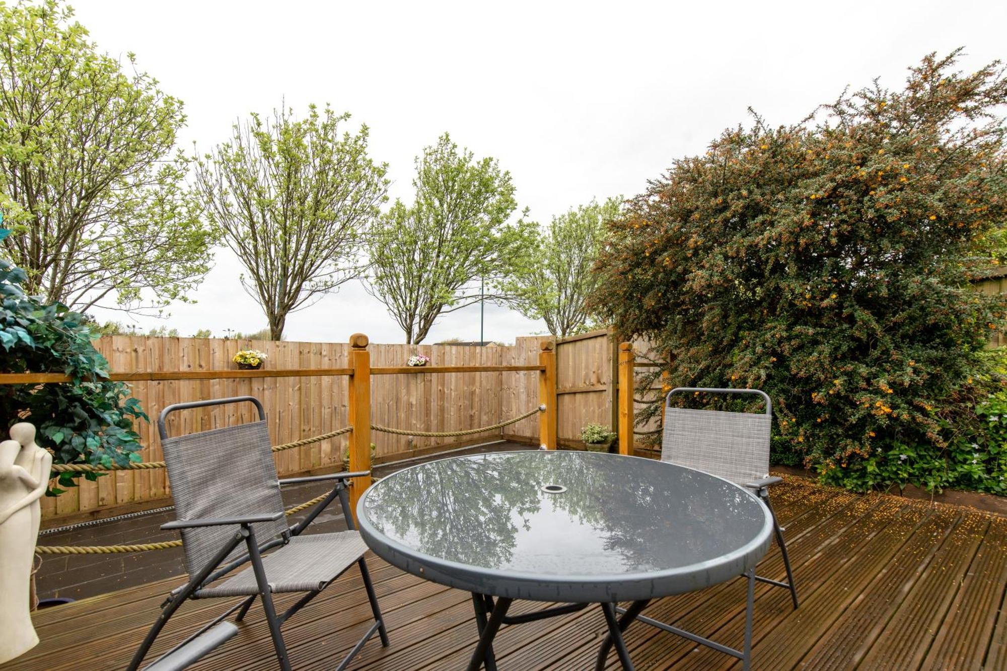 Comfortable And Spacious Superb Holiday Home In Llanelli, Dog Friendly Eksteriør bilde