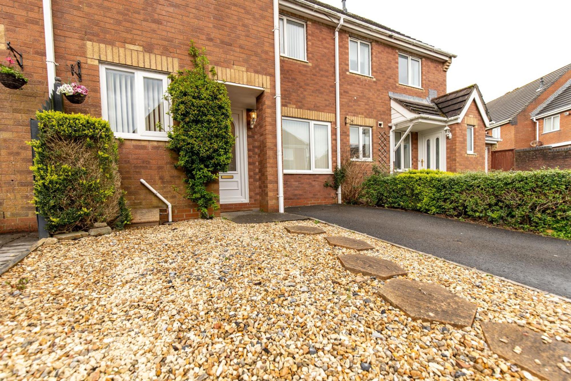 Comfortable And Spacious Superb Holiday Home In Llanelli, Dog Friendly Eksteriør bilde